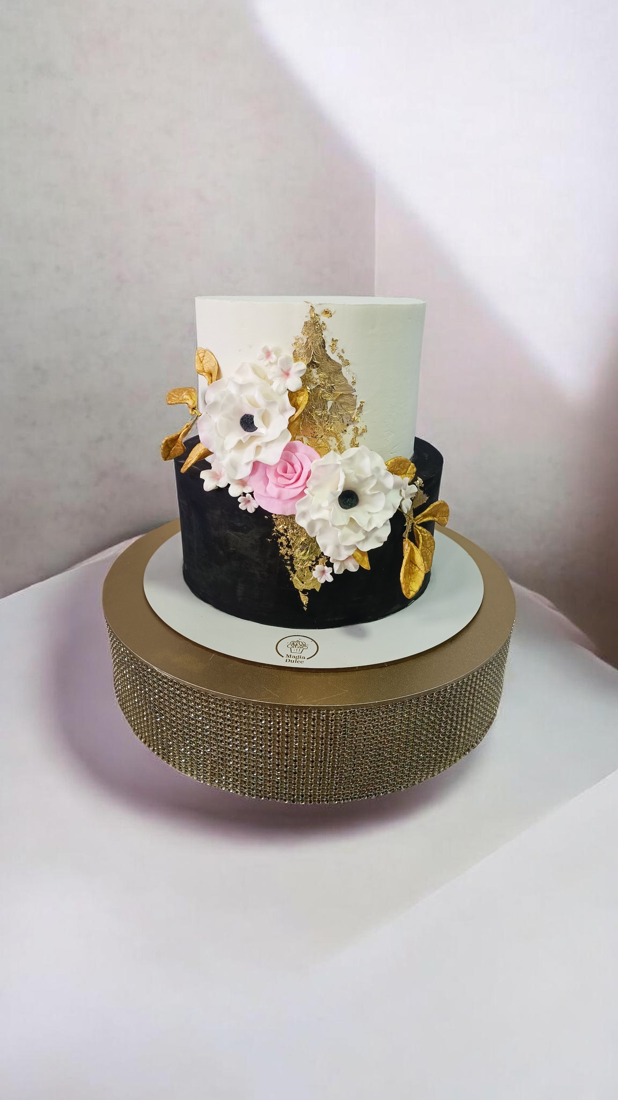 Torta Elegante Blanco y Negro