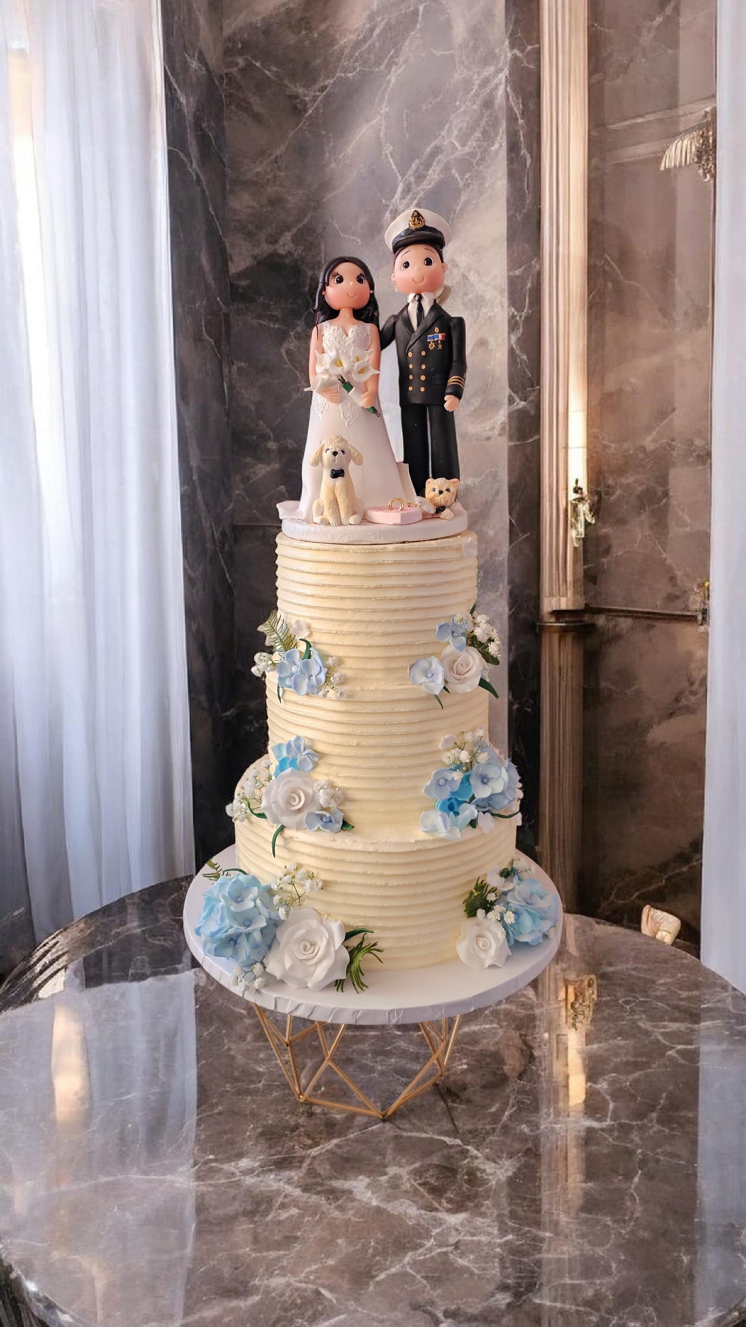 Torta Matrimonio Clásica